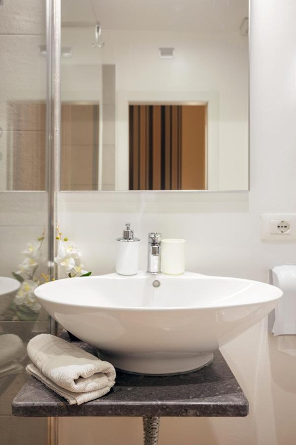 B&B Palermo Bella Rooms And Suites Экстерьер фото